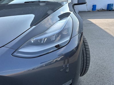 2025 Tesla Model Y Performance
