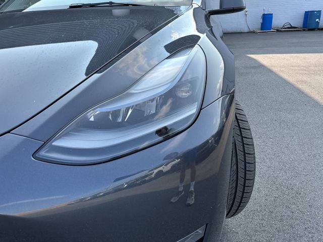 2025 Tesla Model Y Performance