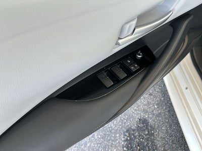 2019 Toyota Corolla Hatchback SE