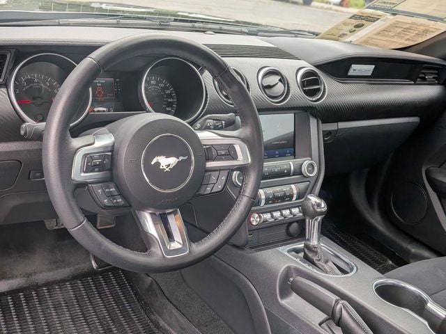 2022 Ford Mustang EcoBoost