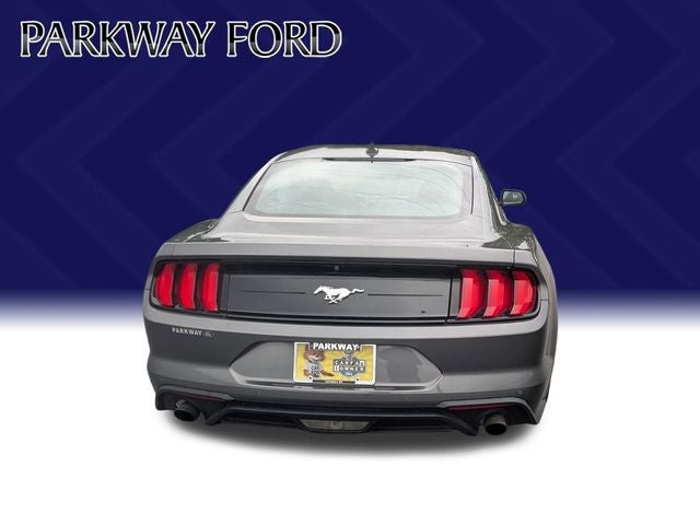 2022 Ford Mustang EcoBoost