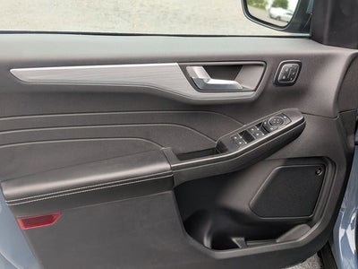 2025 Ford Escape Plug-In Hybrid Base