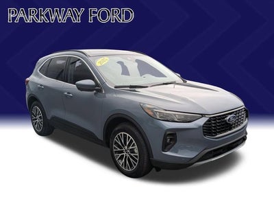 2025 Ford Escape Plug-In Hybrid Base