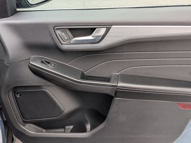 2025 Ford Escape Plug-In Hybrid Base