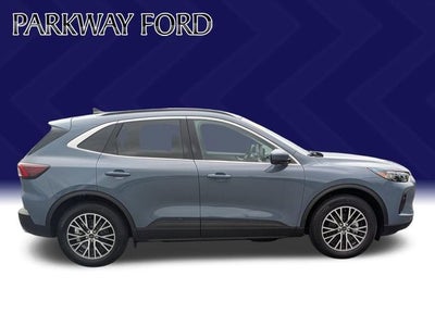2025 Ford Escape Plug-In Hybrid Base