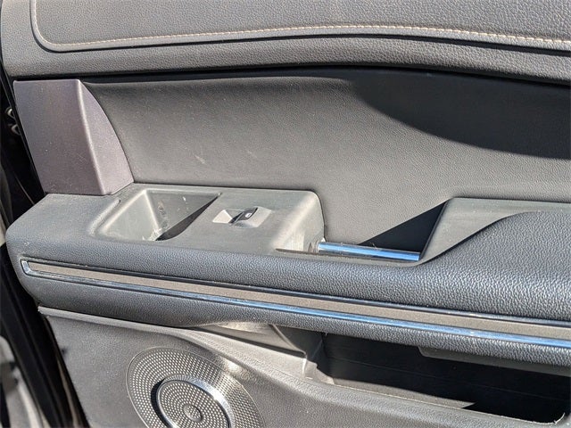 2024 Ford Expedition Max XLT 202A