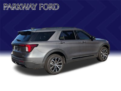 2025 Ford Explorer ST-Line 300A