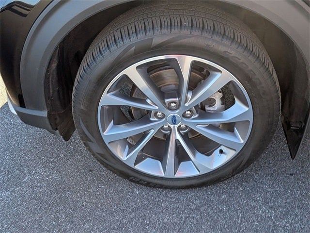 2025 Ford Explorer Platinum ULTIMATE PACKAGE