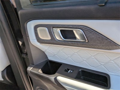 2025 Ford Explorer Platinum ULTIMATE PACKAGE