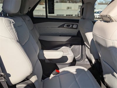 2025 Ford Explorer Platinum ULTIMATE PACKAGE