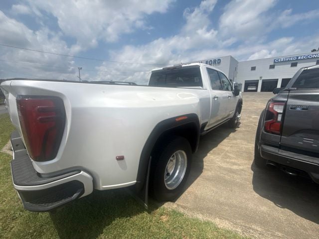 2024 GMC Sierra 3500HD Denali Ultimate