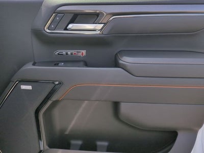 2025 GMC Sierra 1500 AT4