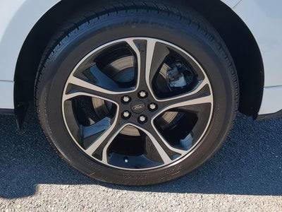 2022 Ford Edge ST