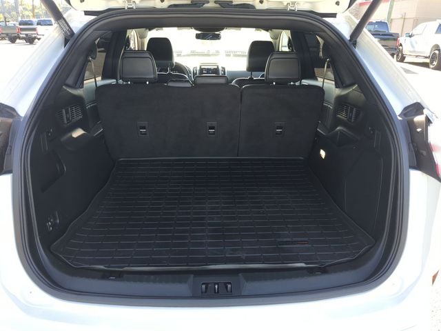 2022 Ford Edge ST