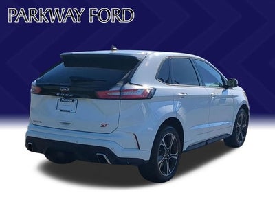 2022 Ford Edge ST