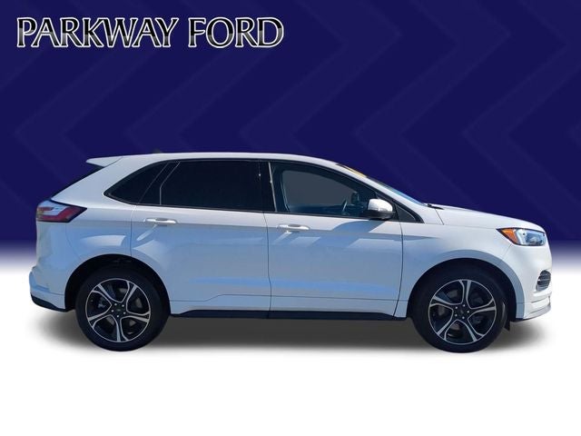 2022 Ford Edge ST