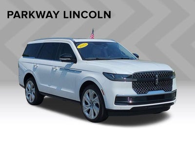 2025 Lincoln Navigator Reserve