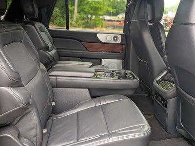 2023 Lincoln Navigator L Reserve