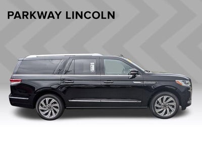 2023 Lincoln Navigator L Reserve