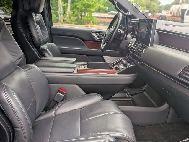 2023 Lincoln Navigator L Reserve