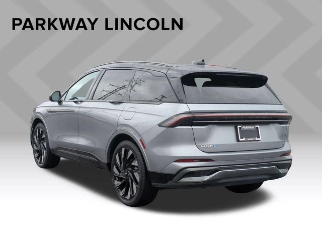 2024 Lincoln Nautilus Reserve