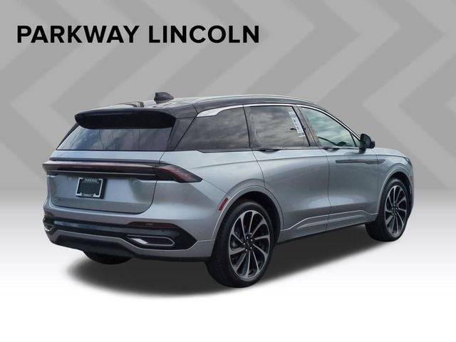 2024 Lincoln Nautilus Black Label