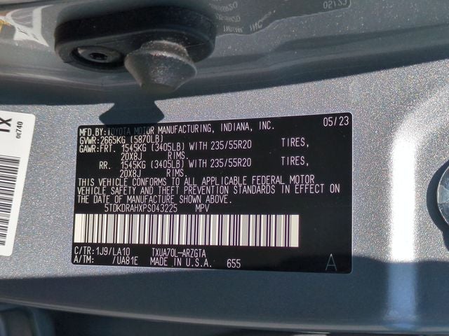 2023 Toyota Highlander Platinum