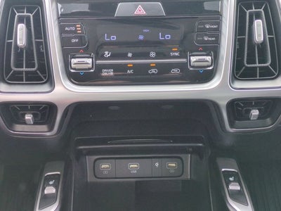 2022 Kia Sorento Hybrid EX