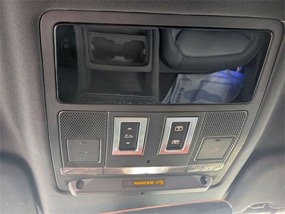 2023 Land Rover Defender 110 X-Dynamic SE