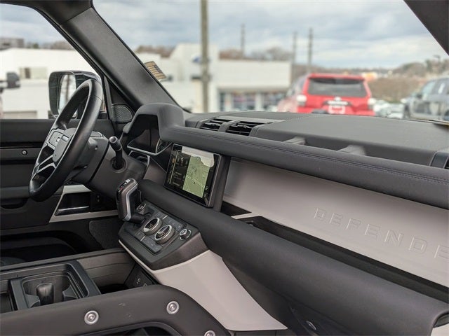 2023 Land Rover Defender 110 X-Dynamic SE