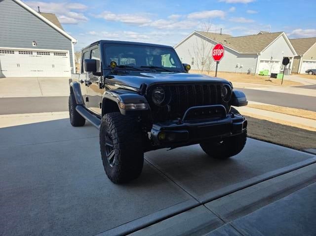 2021 Jeep Gladiator Willys