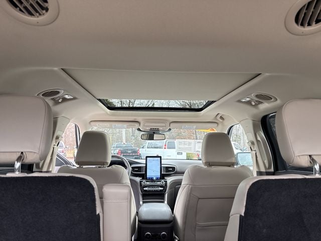 2023 Ford Explorer Platinum