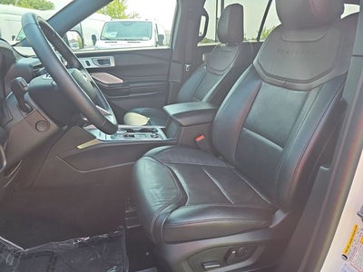2023 Ford Explorer Platinum