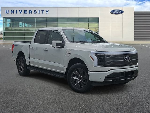 2023 Ford F-150 Lightning Lariat