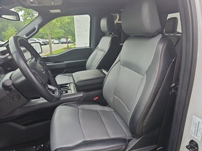 2023 Ford F-150 Lightning Lariat
