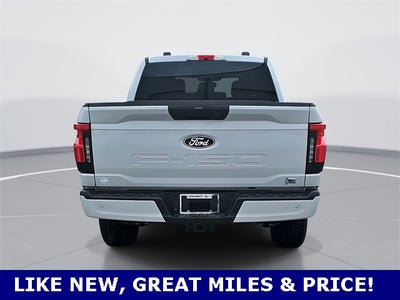 2025 Ford F-150 Lightning Flash