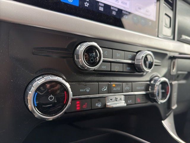 2023 Ford F-150 Lightning XLT