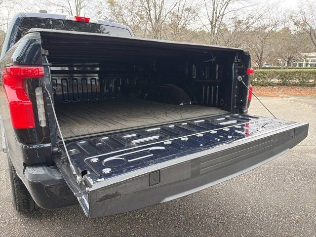 2023 Ford F-150 Lightning XLT