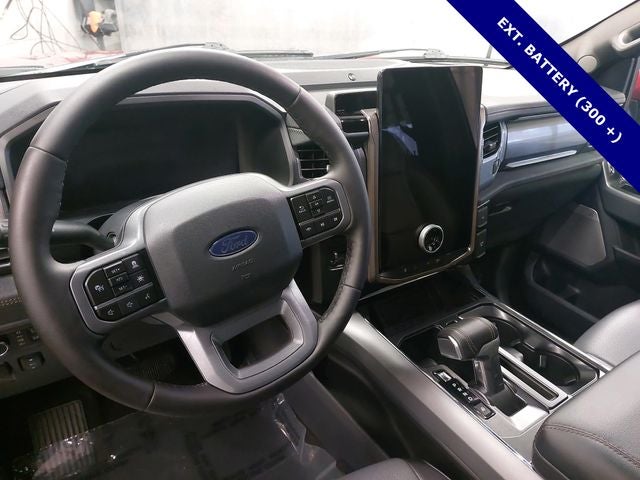 2025 Ford F-150 Lightning Lariat