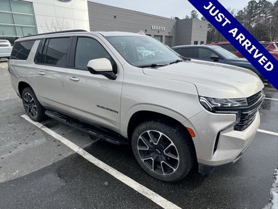 2023 Chevrolet Suburban RST