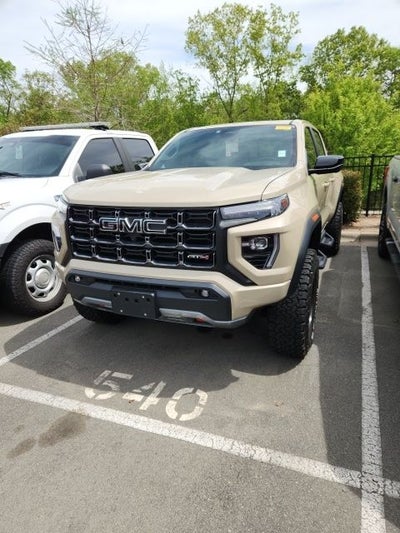 2023 GMC Canyon AT4