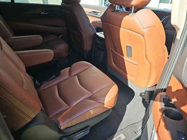 2016 Cadillac Escalade ESV Luxury