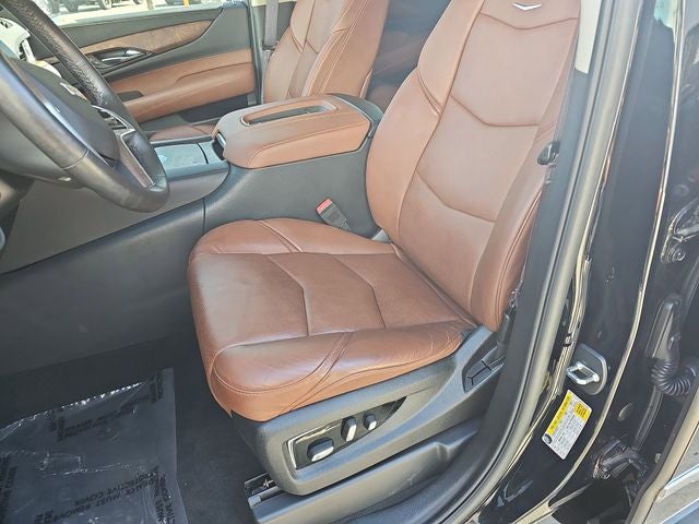 2016 Cadillac Escalade ESV Luxury