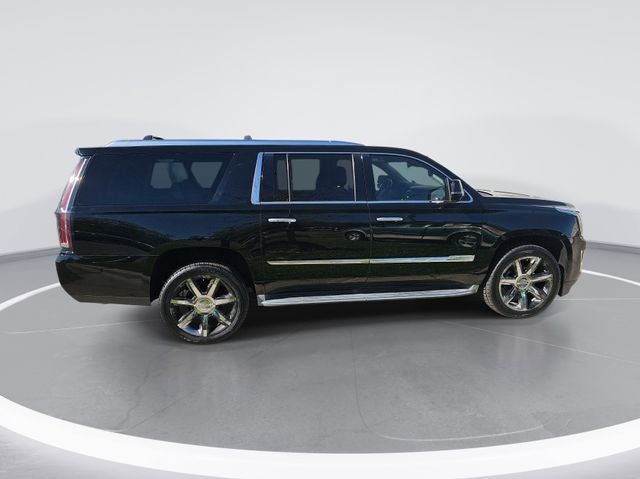 2016 Cadillac Escalade ESV Luxury