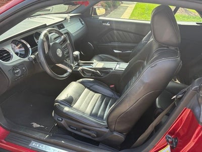 2010 Ford Mustang V6 Premium