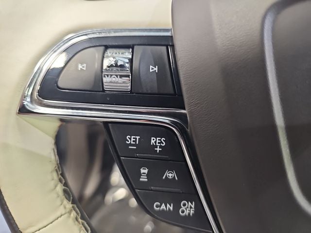 2022 Lincoln Nautilus Black Label