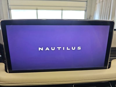 2022 Lincoln Nautilus Black Label
