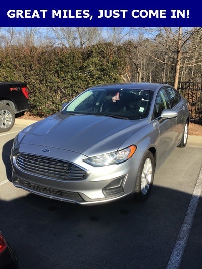 2020 Ford Fusion SE