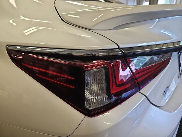 2024 Lexus ES 350 Ultra Luxury