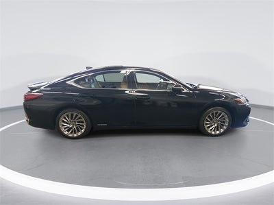 2019 Lexus ES 300h